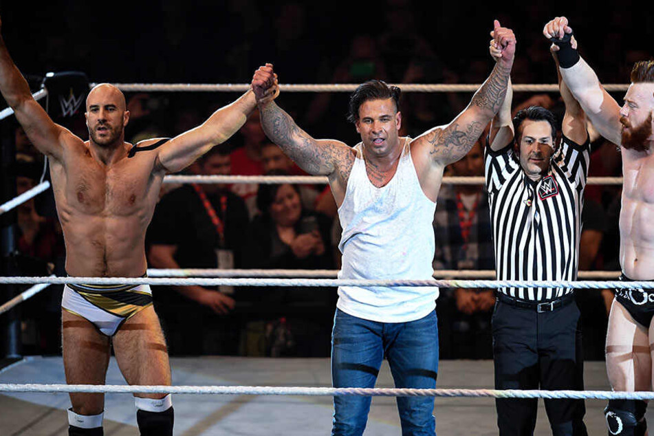 Seinen ersten Wrestling-Kampf gewann Wiese im November 2016.