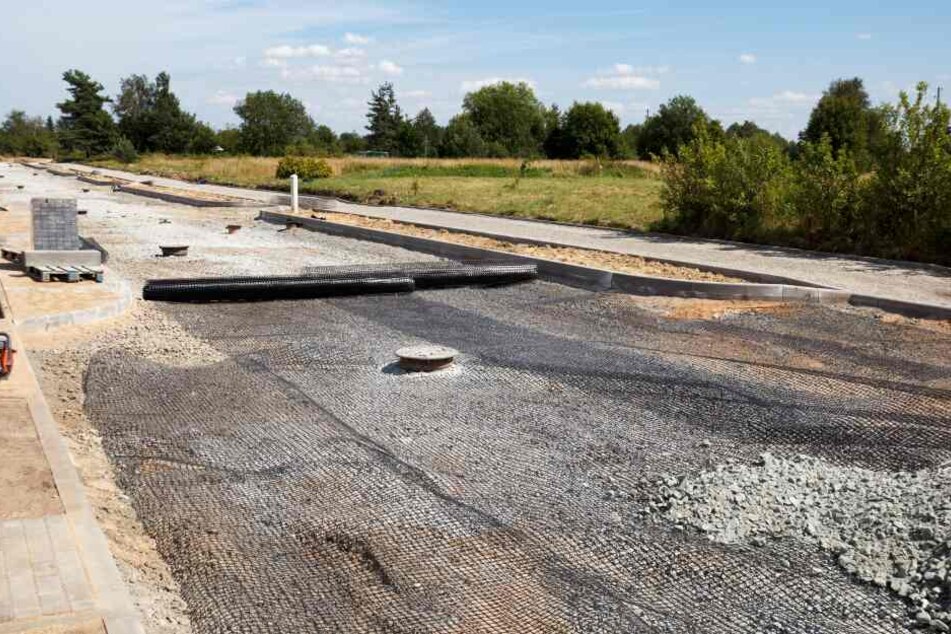 Auf der A4 und auf der A73 werden die Fahrbahnen saniert.