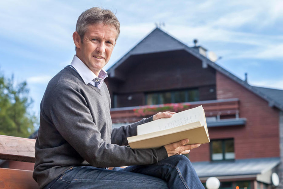 Für Stadtrat Jens Weißflog (52, CDU) sind Bauvorhaben immer
demokratische Entscheidungen.