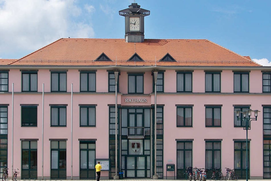 Das Naunhofer Rathaus könnte bald komplett bestreikt werden. Dafür stimmten 95,7 Prozent der Beschäftigten im öffentlichen Dienst.