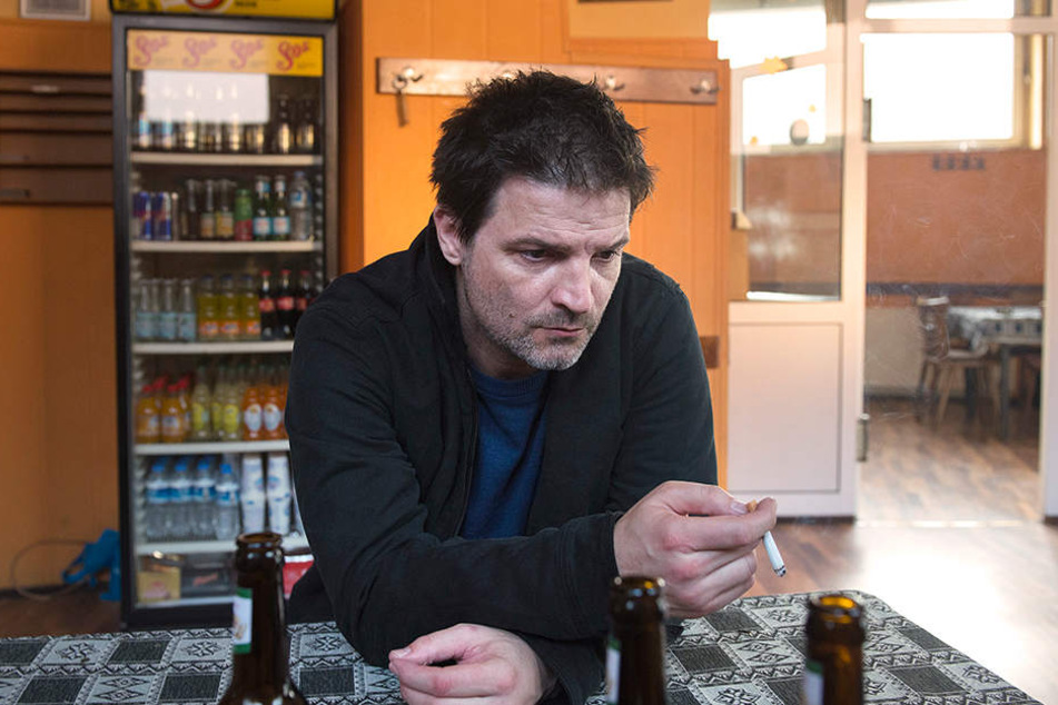 Verstörend:
Roman Eggers
(Mišel Maticevic,
46) ist
eine tickende
Zeitbombe -
und rettet dem
Kommissar
dennoch das
Leben.