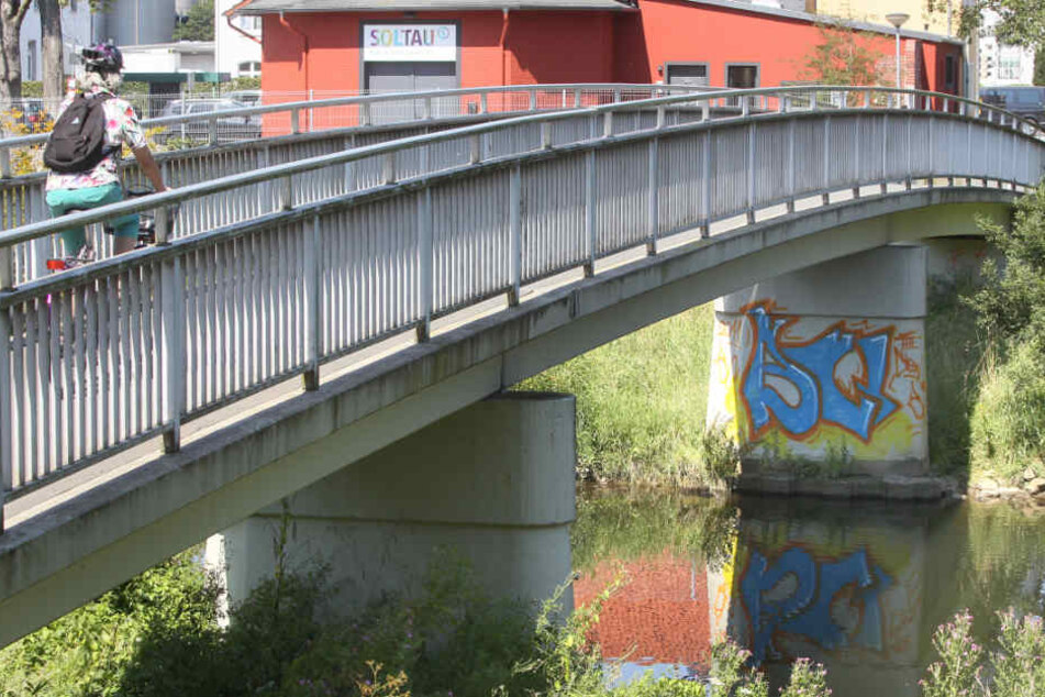 Über diese Brücke kommt Ihr die nächsten Wochen nicht mehr.
