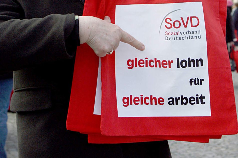 Proteste gegen Lohnunterschiede zwischen Mann und Frau sind keine Seltenheit. (Symbolbild)