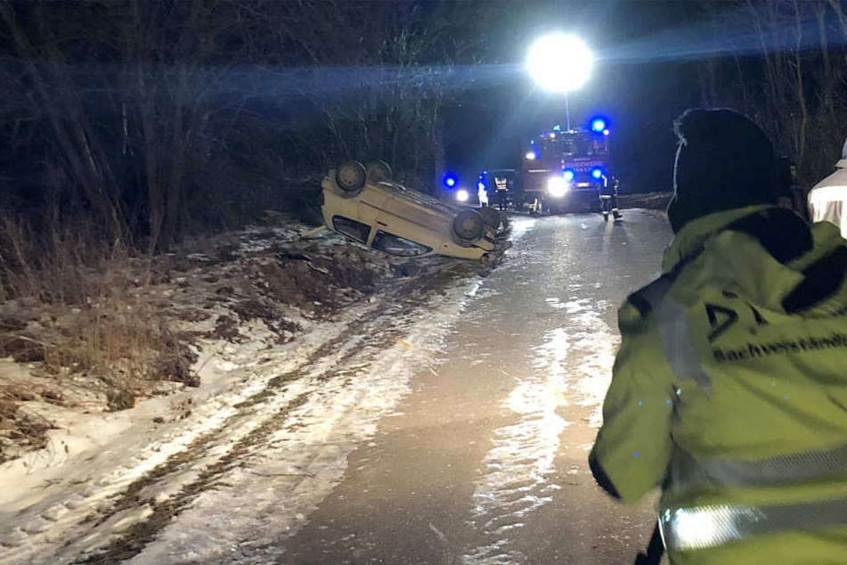 Für den Fahrer des Wagens kam jede Hilfe zu spät.