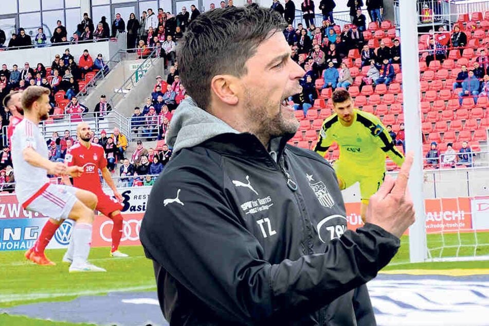 FSV-Coach Ziegner war
nach den
90 Minuten
enttäuscht
und
haderte
mit seiner
Mannschaft.