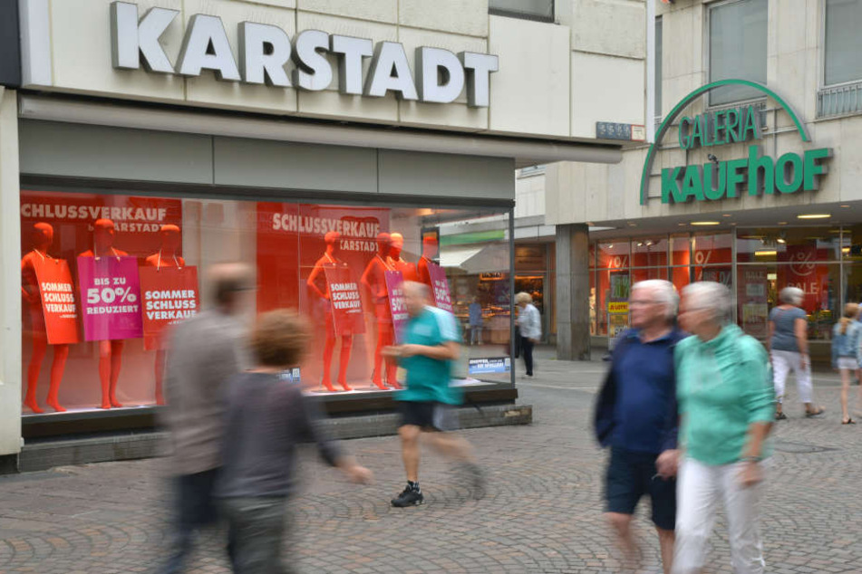 Gibt es bald eine Fusion von Karstadt und Kaufhof?