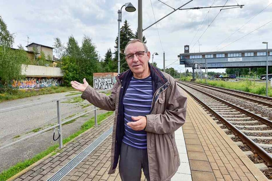 Ex-Eisenbahner Wolfgang Lesch (63): "Ein Halt würde nur 90 Sekunden mehr Zeit kosten."