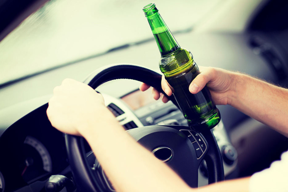 Den Führerschein stellten die Beamten nach der Trunkenfahrt sicher. (Symbolbild)