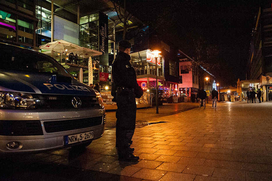 Auf der Partymeile "Boulevard" ist jetzt abends vermehrt Polizei unterwegs.