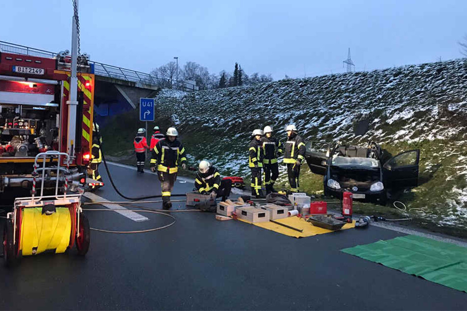 Die Frau musste aus ihrem Auto befreit werden.
