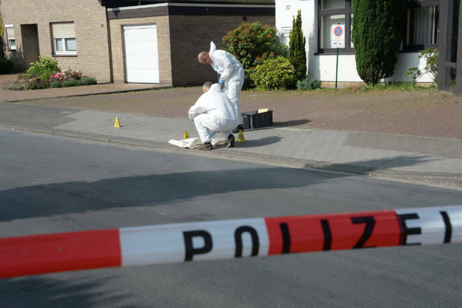 Die Spurensicherung war nach der Bluttat vor Ort.