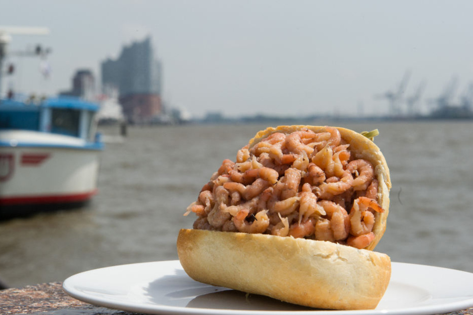 Lecker und dank sinkender Preise kein Luxusgut mehr: Krabbenbrötchen.