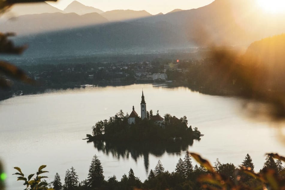 Auch ein Ausflug zum Bleder See in Slowenien loht sich sehr.