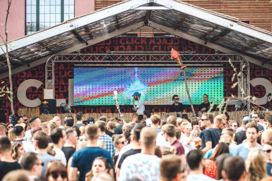 Einmal im Jahr strömen Fans elektronischer Musik zum Citybeach.