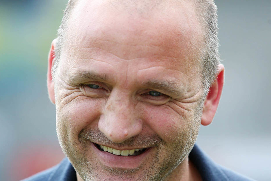 CFC-Sportvorstand Steffen Ziffert hat gut Lachen.