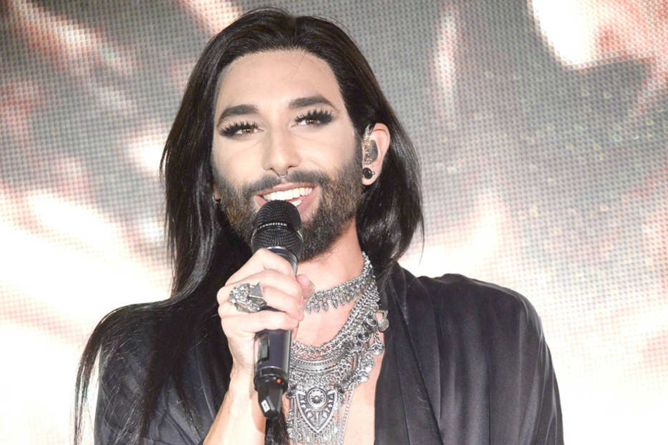 Travestiestar Conchita Wurst (28) wird den 12. SemperOpernball glänzen
lassen.