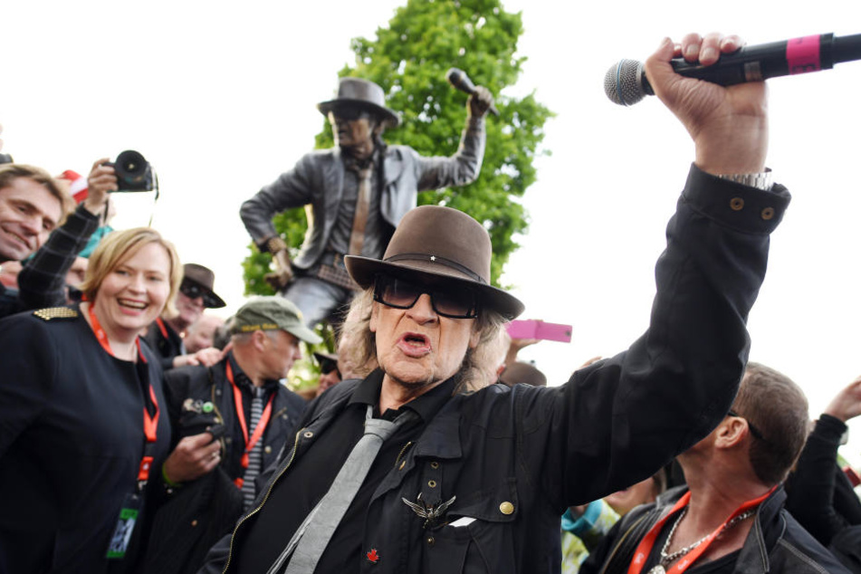 Udo Lindenberg bei der Einweihung seiner Plastik in Gronau. (Archivbild.)
