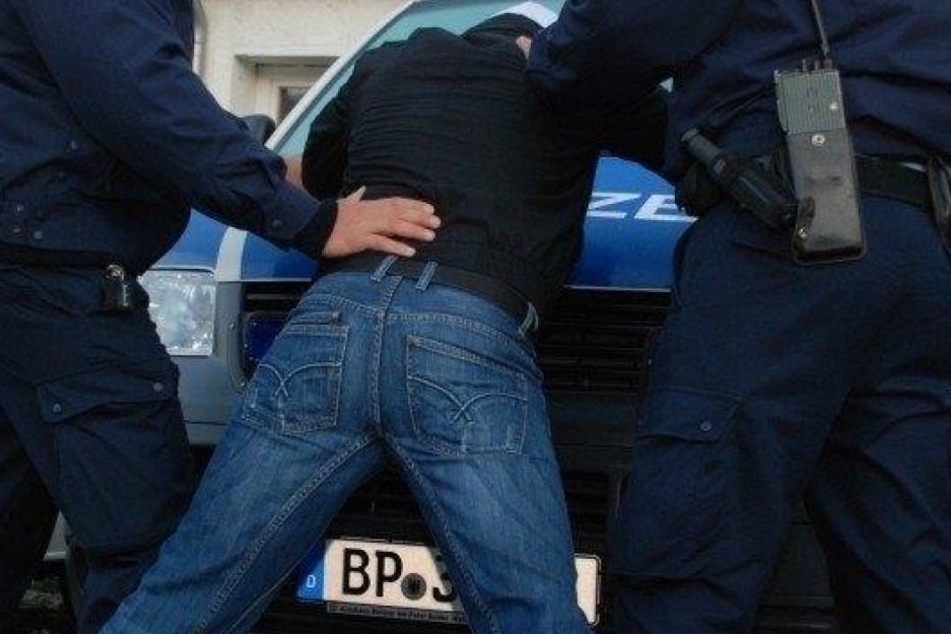 Bei der Festnahme leistete der Mann (46) erheblichen Widerstand (Symbolbild).
