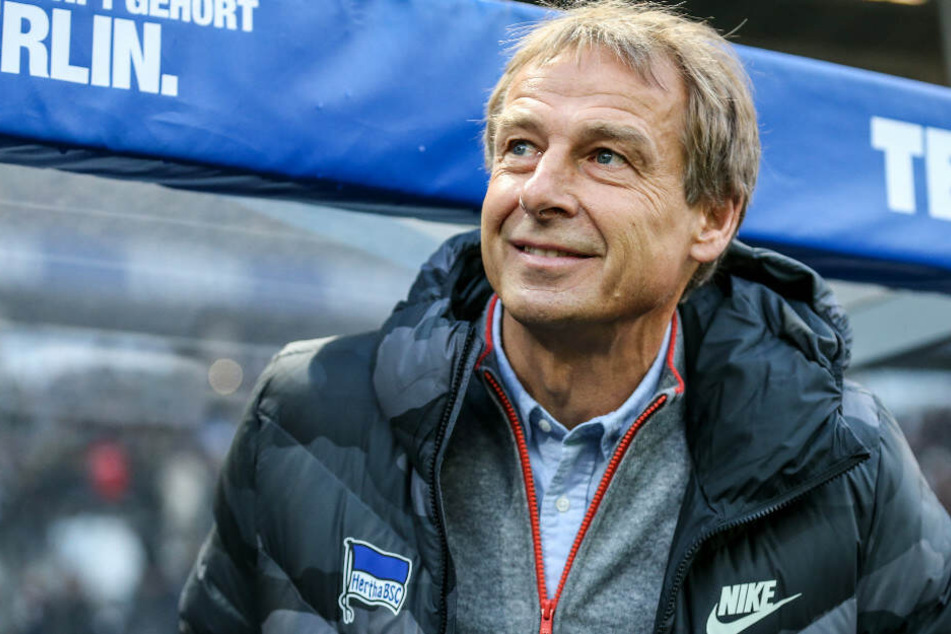 Herthas Trainer Jürgen Klinsmann stellte sich erneut den Fragen der Fans.