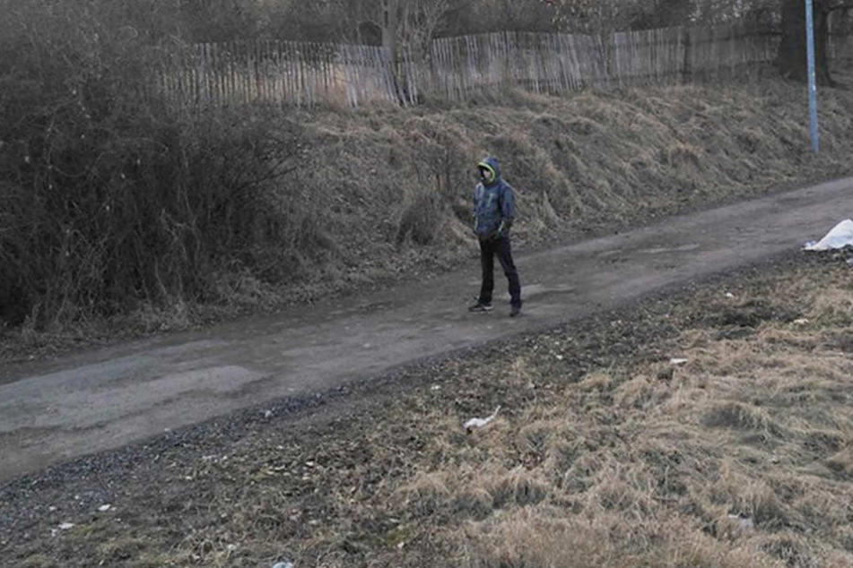 Mit dem Handy machte der Lokführer noch schnell ein Foto vom mutmaßlichen Täter.