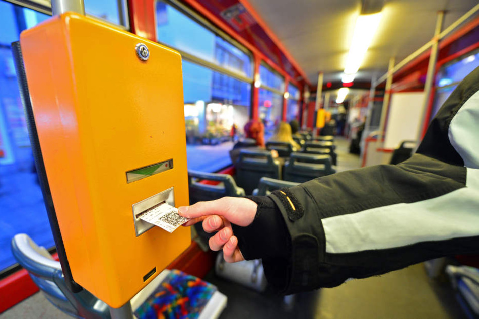 Der Fahrschein für Lehrlinge kommt in Thüringen erst in einem Jahr.