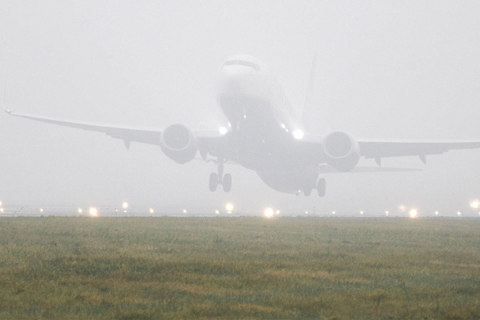 Das Dortmunder Flugzeug konnte nicht landen (Symbolbild).