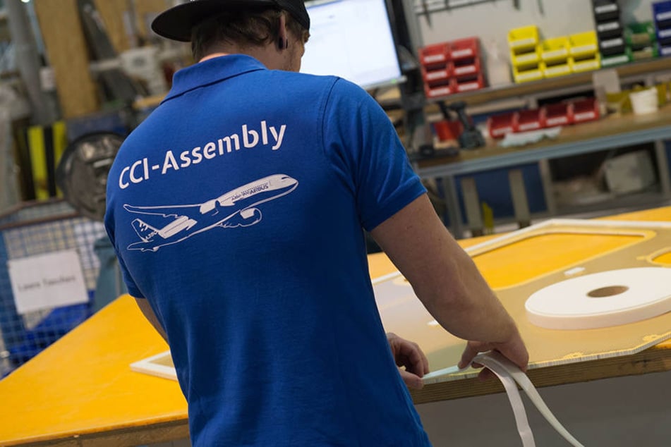 In Kodersdorf produziert die Firma CCI-Assembly, die auch zu den Elbeflugzeugwerken
gehört, Leichtbauelemente für Airbus.