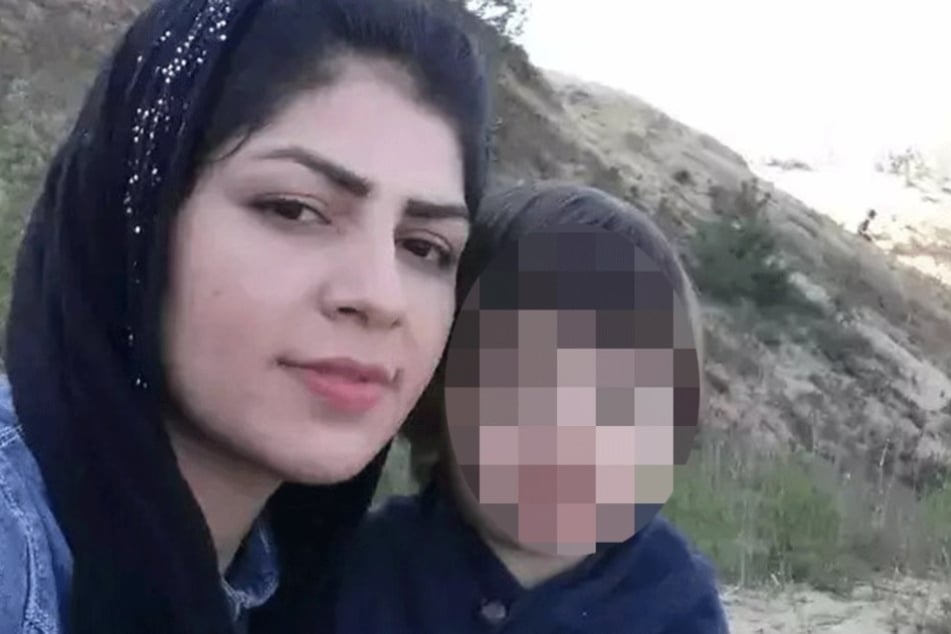 Aqele S. (25) mit ihrem jüngsten Sohn Suleman (3), der nun ohne Mutter aufwachsen muss.