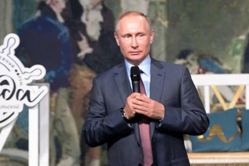 Was wohl Russlands Präsident Wladimir Putin (63) von dem freundlichen Angebot hält?