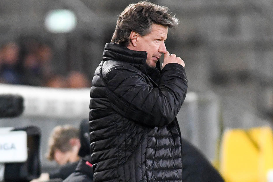 Arminia-Trainer Jeff Saibene will gegen Sandhausen weiter punkten, um eine gute Position einzunehmen.