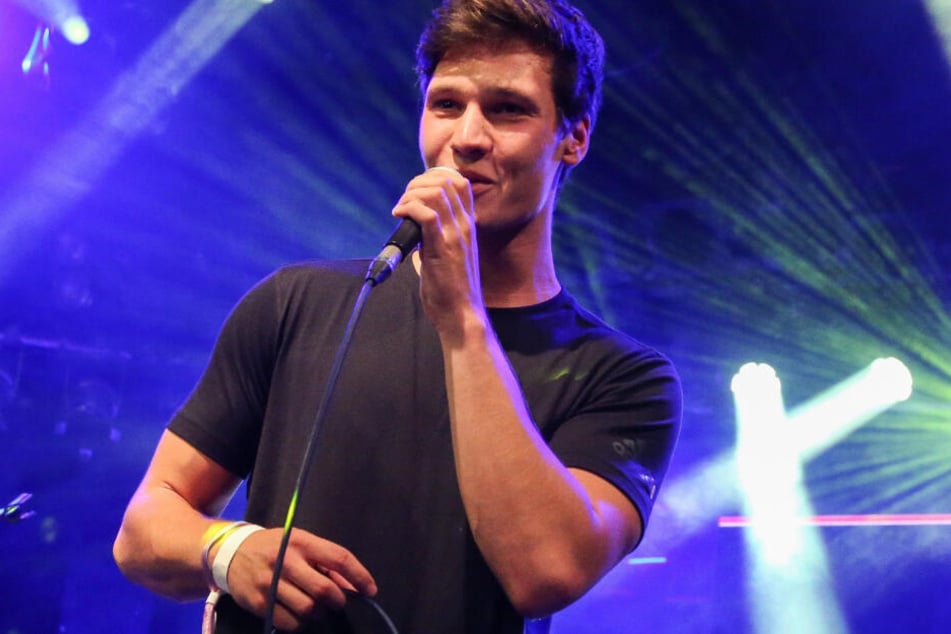 Wincent Weiss (26) lässt nicht nur das Herz von Moderatorin Kim Fisher (49) höher schlagen.