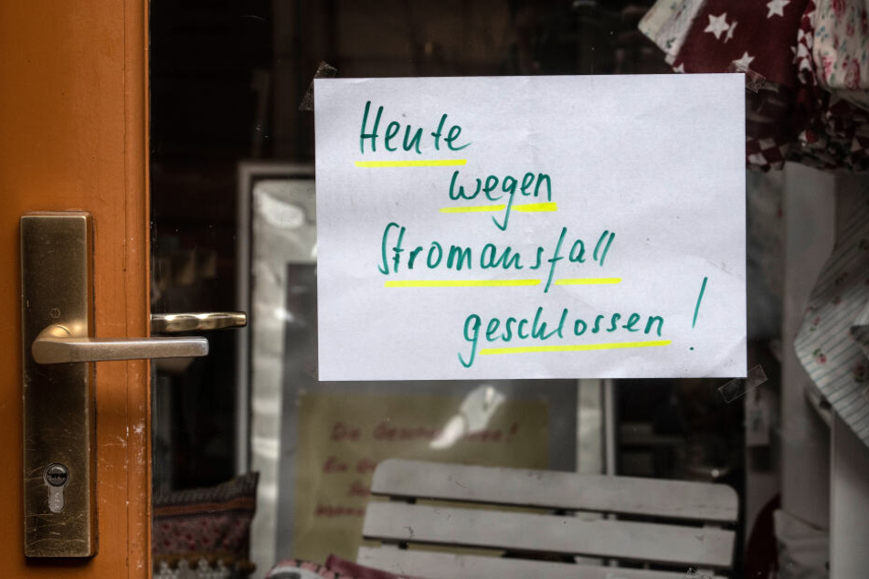 Über einen Tag dauerte der Stromausfall in Berlin-Köpenick - jetzt sind große Teile der Altstadt wieder am Netz.