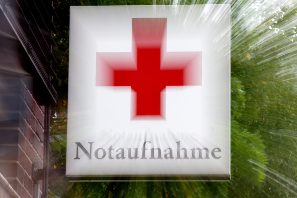 Beide Fahrzeughalter wurden durch den Aufprall schwer verletzt.