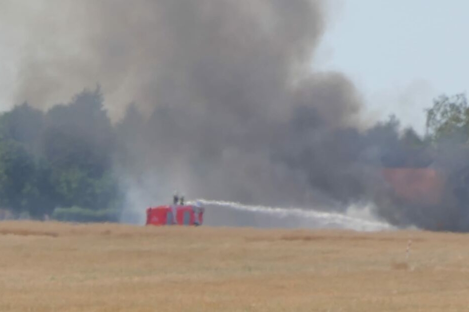 In und um Leipzig sind die Feuerwehren in Alarmbereitschaft.