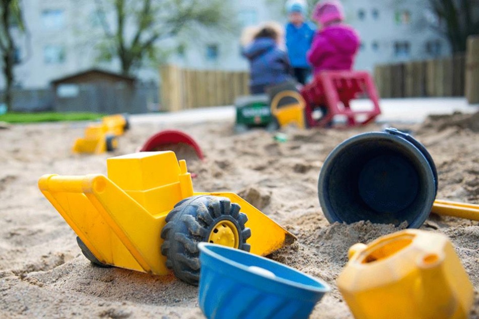 An vielen Kindergärten und Schulen wurde eine deutliche Überschreitung der Grenzwerte für Stickoxide gemessen (Symbolfoto).
