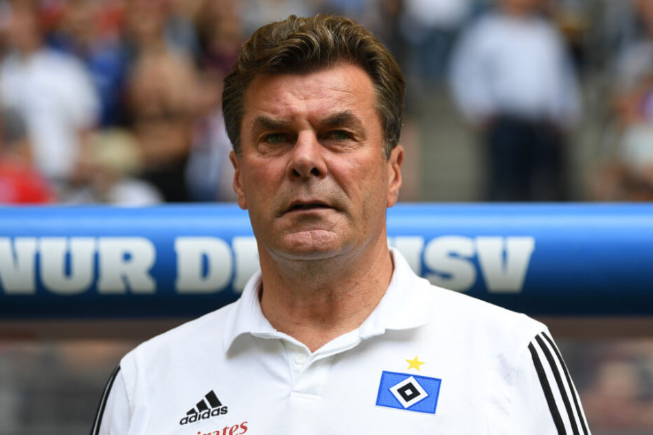 HSV-Trainer Dieter Hecking kann mit der Leistung im Testspiel nicht ganz zufrieden sein.