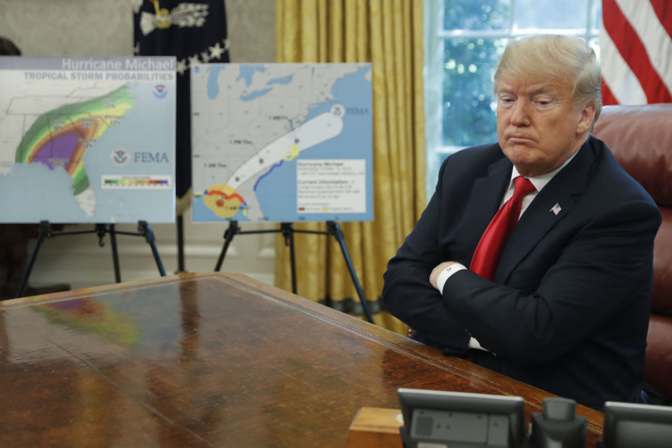 US-Präsident Trump spricht von einem "Monster", will das Katastrophengebiet am Sonntag oder Montag besuchen