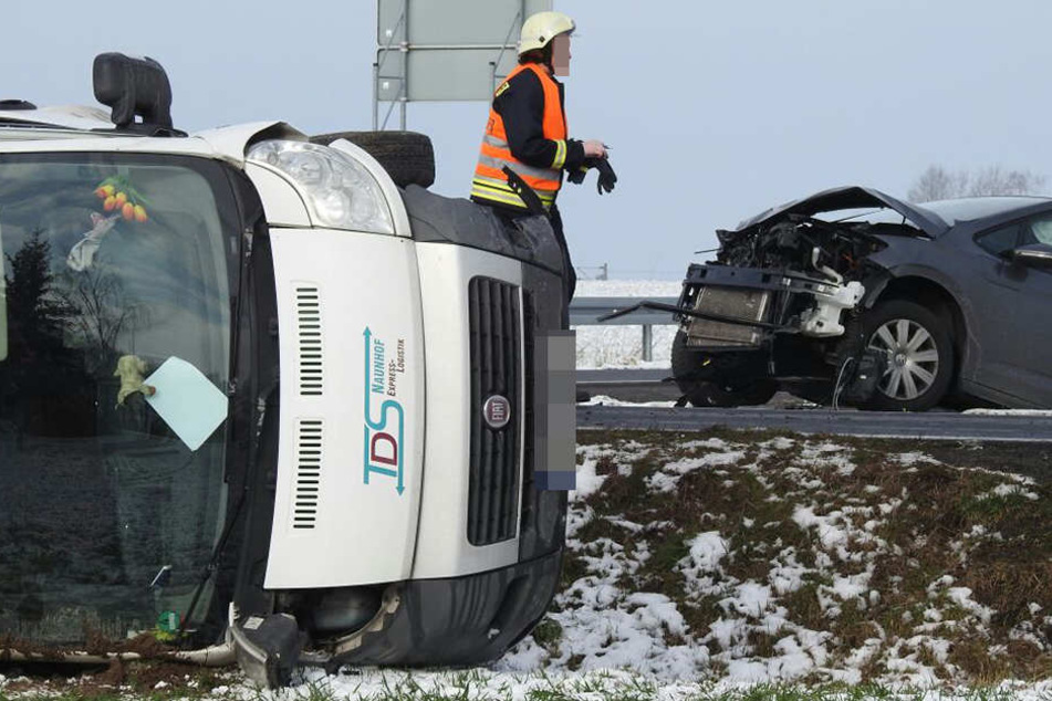Am Montag gab es auf der B6 zwischen Wurzen und Kühren einen Crash mit zwei Verletzten.