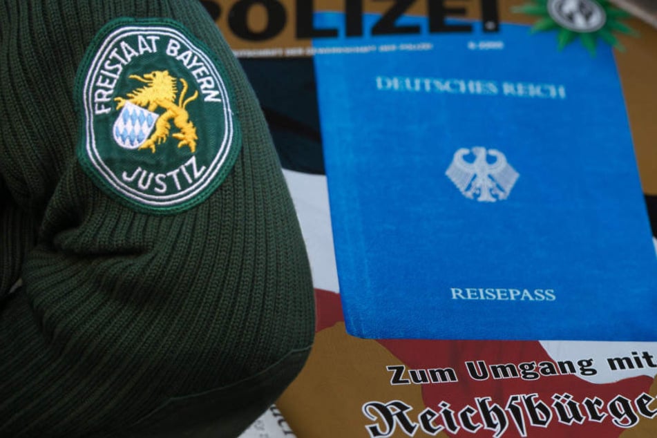 Eine Bürgermeisterin aus dem Allgäu soll "Reichsbürgern" nahe stehen. (Symbolbild)