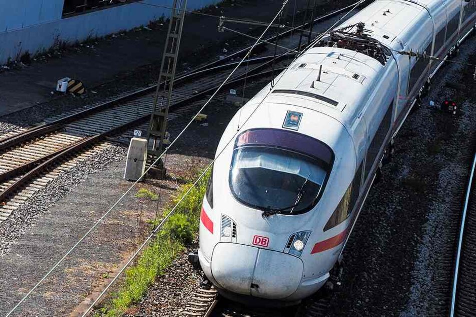 Die Gäste mussten den Zug wechseln (Symbolbild).