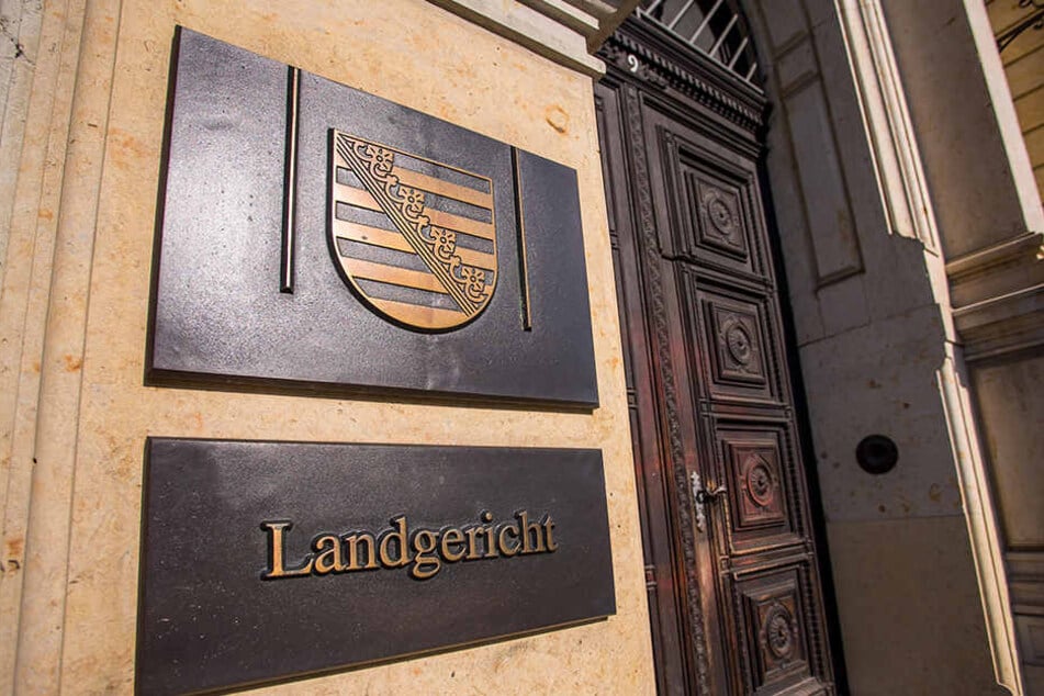 Nachdem Ghanbari in zwei Instanzen gescheitert war, gab ihm das Landgericht Leipzig Mitte Mai Recht.