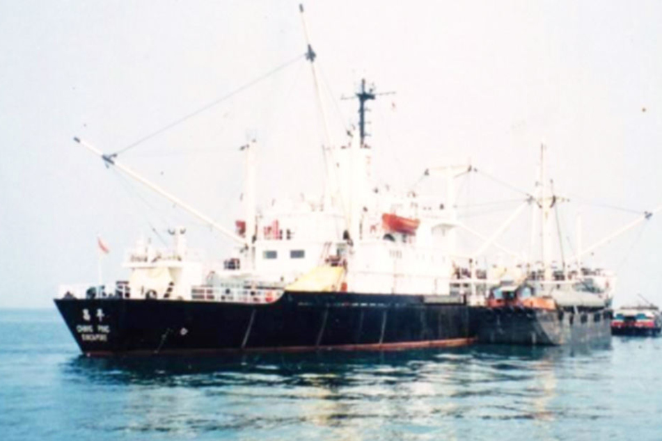 Der mit Stahl beladene Frachter sank nach einer Kollision mit einem anderen Schiff.
