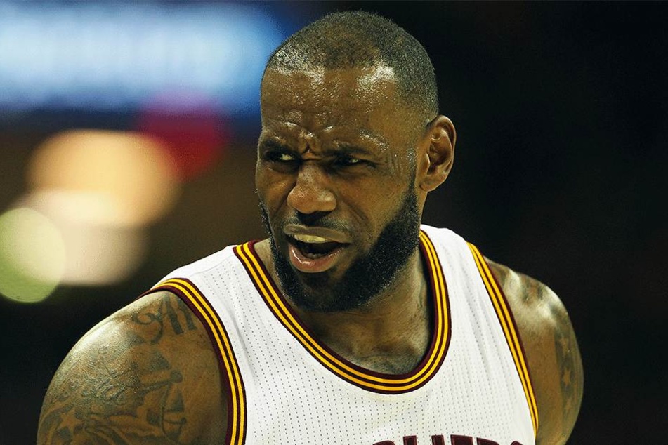Stinksauer auf Donald Trump (71): LeBron James (32) teilt auf Twitter mächtig aus.