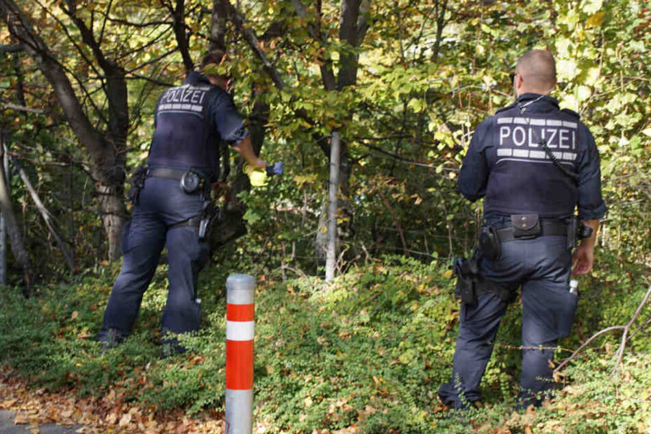 Die Sonderkommission "Ufer" hatte das Gebiet um den Fund der Frauenleiche weitläufig abgesucht. Schließlich haben die Ermittlungen zum Erfolg geführt