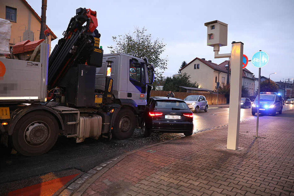 Die Fahrerin des Audis wurde zum Glück nur leicht verletzt.