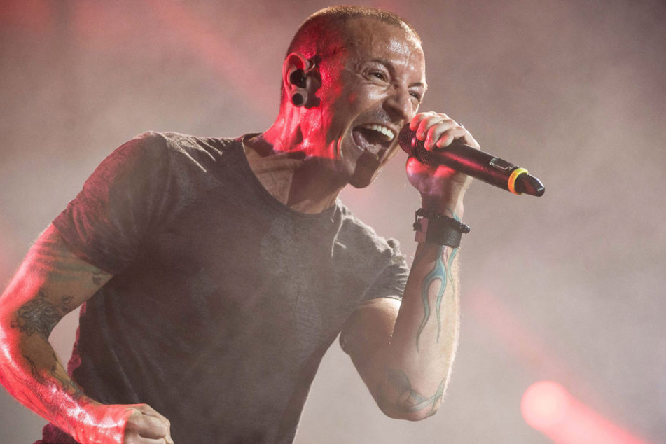 Erst vor zwei Wochen nahm sich Chester Bennington mit gerade 41 Jahren das Leben.