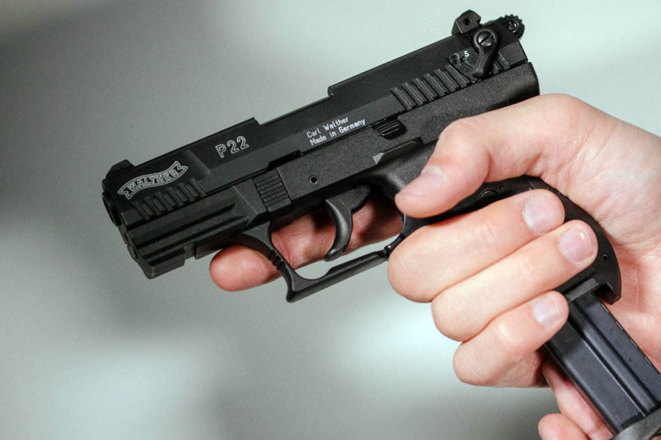 2017 sind acht Waffen verschwunden. Laut Innenminister stellt jede von ihnen eine potenzielle Gefahr dar. (Symbolbild)