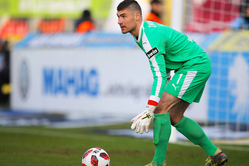 Auch für FSV-Keeper Johannes Brinkies war die Stille im Stadion befremdlich.