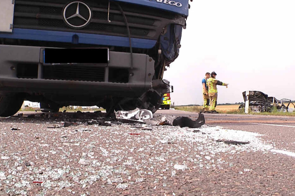 Der Lkw nach dem Zusammenstoß.