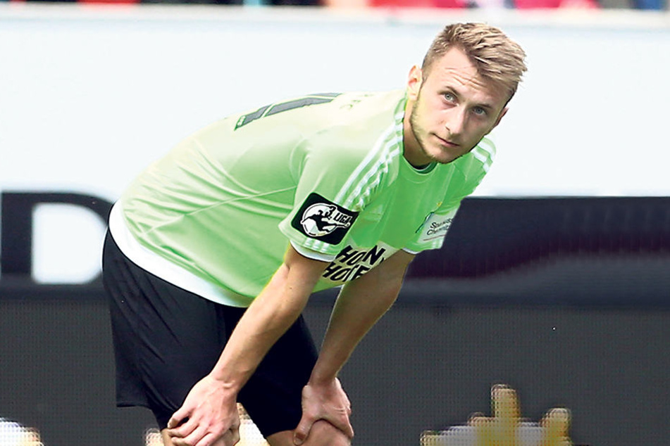 Die Enttäuschung über die Niederlage in Regensburg ist Jan Koch anzusehen. Der Chemnitzer ärgerte sich vor allem über das alles entscheidende Gegentor zum 2:3.